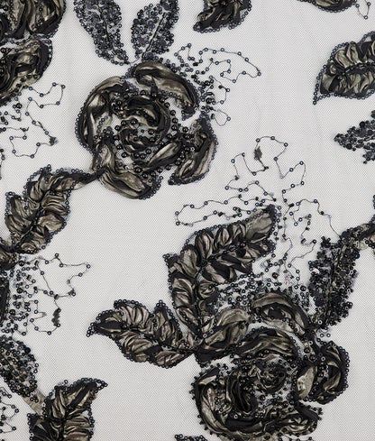 Maeve Embroidery Fabric (25DY03174)